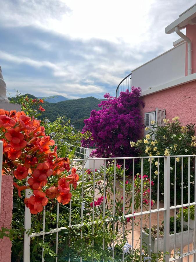 Villa Rosa Giustenice Eksteriør bilde